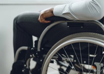 fap病友常於短時間內發病-影響家庭經濟支柱-盼放寬健保給付條件-減少社會成本及負擔