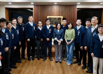 市長陳其邁與議長康裕成共同關注市政議題，台積電高雄廠再擴建計畫進行中