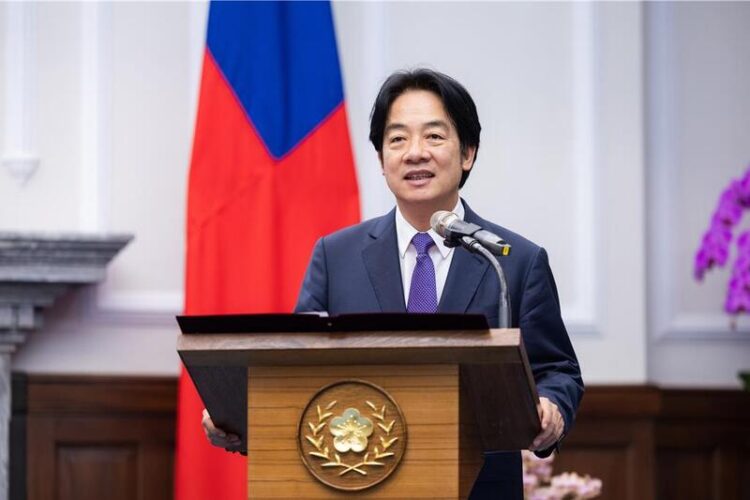 賴總統對兩岸局勢的彈性退讓(沈迺訓) 賴總統對兩岸局勢的彈性退讓(沈迺訓)