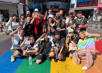 搭「彩虹觀光巴士tour」探索臺北！vera、p!sco、男神刺刺當導覽