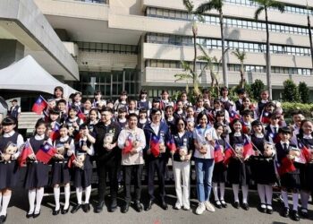 高市慶祝中華民國113年國慶升旗典禮-陳其邁：山陀兒風災高市民展現韌性與團結