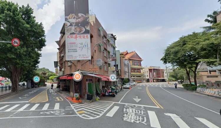 高雄市楠梓區大學西路、左營區蓮潭路(蓮潭路44號-勝利路) 10月14日進行路面刨鋪工程, 高雄市楠梓區大學西路、左營區蓮潭路(蓮潭路44號-勝利路)-10月14日進行路面刨鋪工程,