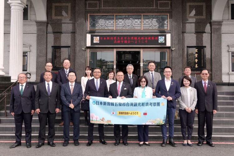 日本新潟縣五泉市首度到訪-康議長相約品嚐交流芋頭名產