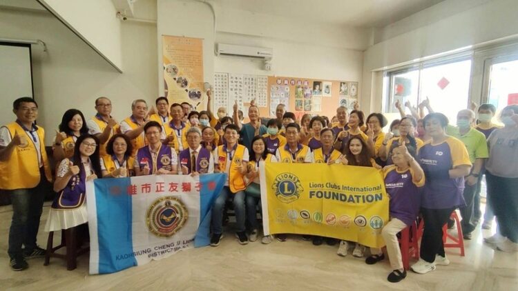高雄市正友獅子會捐贈15萬元幫助雷特氏症病友改善活動站環境 高雄市正友獅子會捐贈15萬元幫助雷特氏症病友改善活動站環境