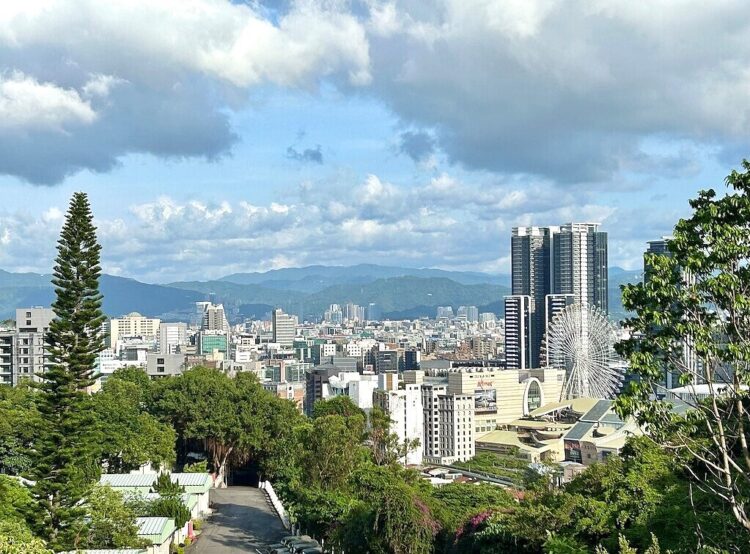 管理費每坪漲15元他喊貴 網友群批:吃米不知米價! 管理費每坪漲15元他喊貴-網友群批:吃米不知米價!