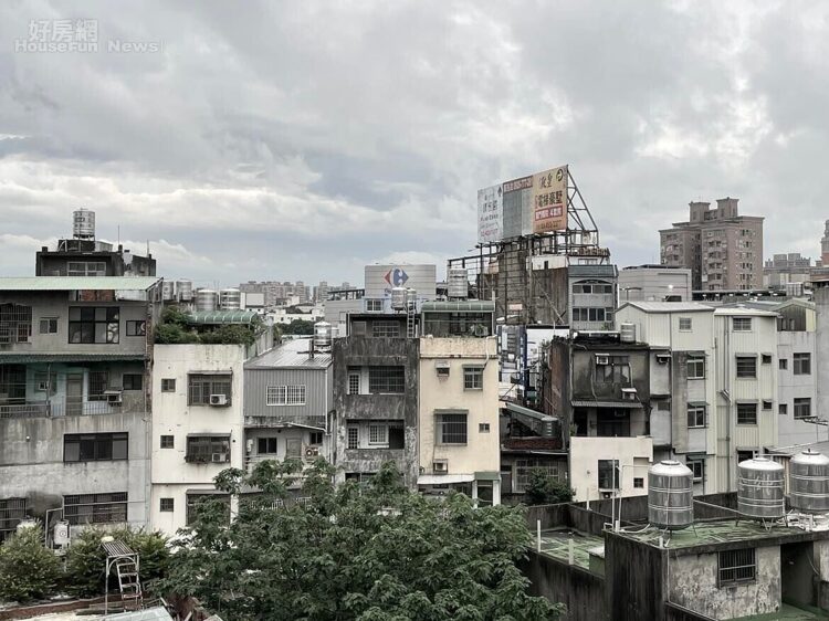「路沖+這層」血光災又破財?媽媽看房狂挑毛病 兒子一招反制:快被逼瘋 「路沖+這層」血光災又破財?媽媽看房狂挑毛病-兒子一招反制:快被逼瘋