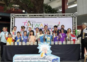 點燃科學熱情！2024年臺灣科普環島列車臺南站盛大啟動