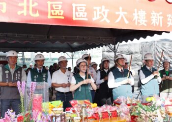 臺南市北區區政大樓今上樑-預計114年8月完工-提供民眾優質洽公環境