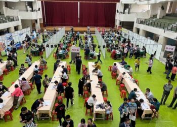 高雄徵才活動來面試就給糖-三大特色專區吸引超過500人求職