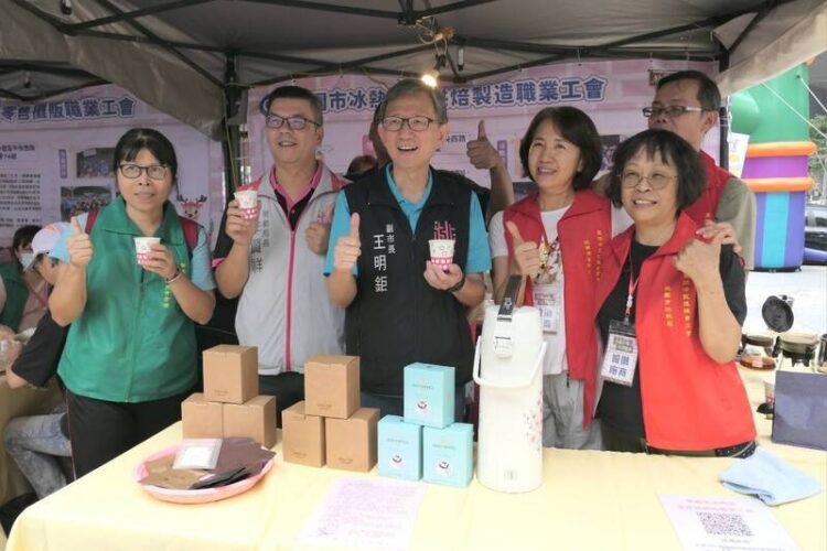 「桃園薪傳 技得藝滿」技藝推廣暨達人表揚活動熱鬧登場 「桃園薪傳-技得藝滿」技藝推廣暨達人表揚活動熱鬧登場