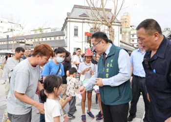 週末活動夯-市府呼籲搭乘免費接駁車-及限量咖啡分享券可領