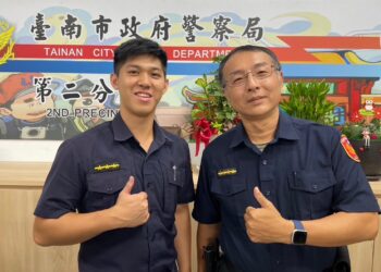 男墜網路情色陷阱險遭詐騙新臺幣1萬元