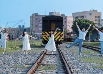 濱線觀光列車「哈嗎星號」11/30正式啟程-30輛臺灣鐵道史上各式列車陳列