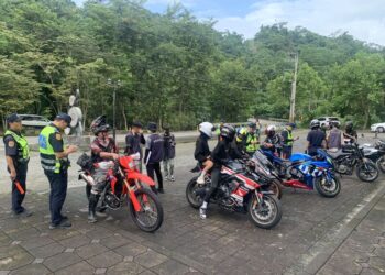 改裝排氣管要認證，嘉縣環保局免費檢驗到年底