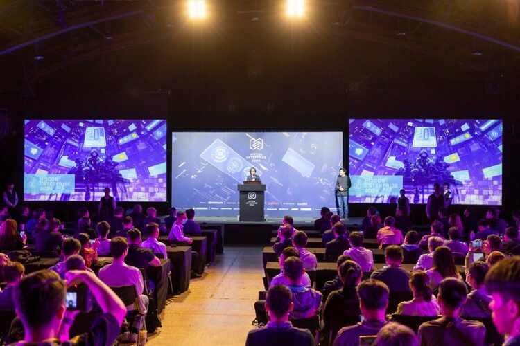 副總統蕭美琴出席2024臺灣駭客年會：期望ai技術助力網路資安，公私部門攜手應對挑戰