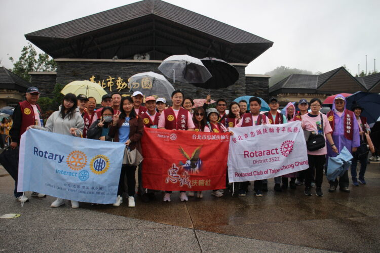 「5291 我愛 JOY」千人挺身心障礙家庭 喜樂家族基金會雨中健走愛心不停歇 「5291 我愛 JOY」千人挺身心障礙家庭 喜樂家族基金會雨中健走愛心不停歇