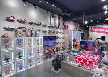 桃園潮流選品店 街頭服飾、球鞋、潮玩一次到位