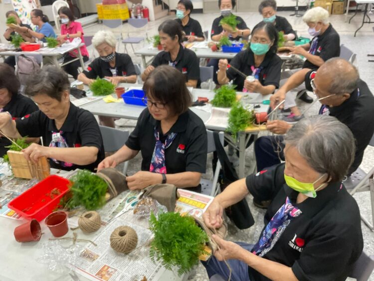 台南「憶起喚金-三代同堂」免廢活動-親子同遊-創意實踐環保