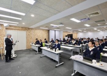 解析碳費挑戰-高雄助產業提-自主減量計畫