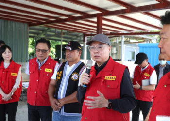 行政院長卓榮泰前往蘭嶼視察康芮颱風災後復原工作-承諾全力協助重建