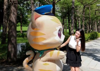 藝人lala蘇心甯攜手蜜柑站長宣導-路口停讓行人安全行