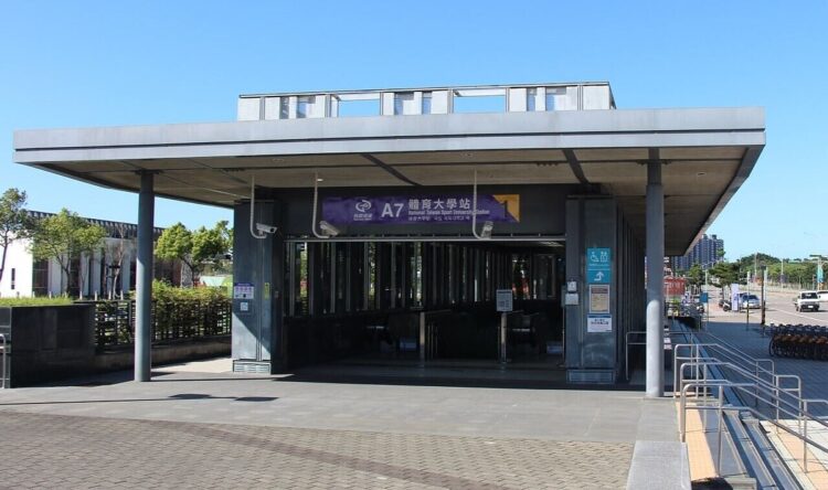 爽住A7通勤北市 他試算「開車大勝搭捷運」!網酸:基隆都比你快 爽住a7通勤北市-他試算「開車大勝搭捷運」!網酸:基隆都比你快