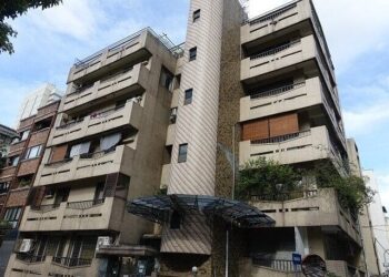 長子欠卡債！老屋「過戶次子」免扣押？-律師示警：稅金恐破百萬元