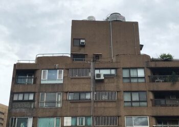 頂樓設廣告塔、基地台…房屋稅恐多繳？稅捐處這樣說