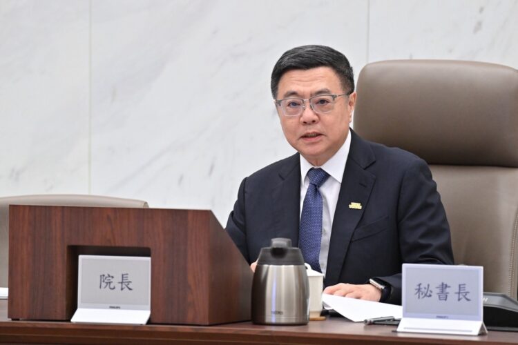 行政院長卓榮泰主持道安會報-強調加強交通安全措施-降低交通事故死亡人數