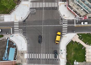 高市七賢河東路口轉角優化-行人停等更安心