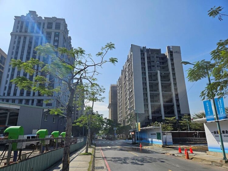 延後交屋求度過貸款危機!他曝新北第一環蛋黃區「降溫嚴峻」 延後交屋求度過貸款危機!他曝新北第一環蛋黃區「降溫嚴峻」