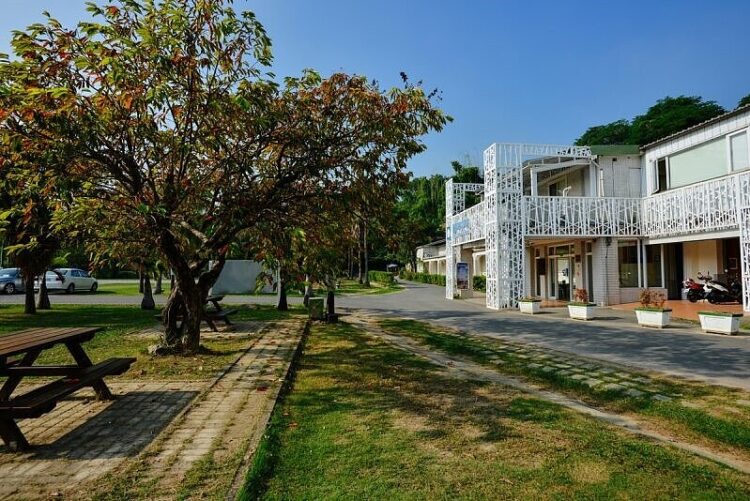棒球迷要哭了!38年台灣知名湖景飯店 業者證實熄燈 棒球迷要哭了!38年台灣知名湖景飯店-業者證實熄燈
