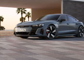 奧迪計劃裁減數千個非生產崗位，德國汽車業面臨轉型壓力