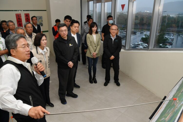 卓榮泰院長視察國5銜接蘇花改計畫 2032年完工預計節省15分鐘行車時間 卓榮泰院長視察國5銜接蘇花改計畫-2032年完工預計節省15分鐘行車時間