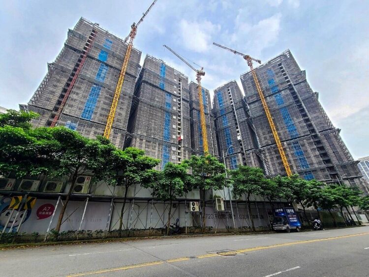 房市回不去了?1~8月預售交易量年增6成 「2因素」現況跌落神壇 房市回不去了?1~8月預售交易量年增6成-「2因素」現況跌落神壇