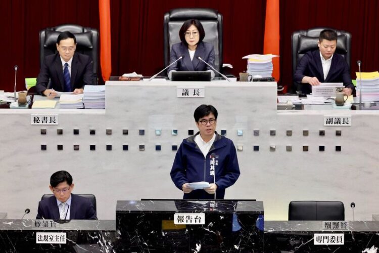 高雄市歲入歲出規模雙創新高,114年總預算方案五大施政重點 高雄市歲入歲出規模雙創新高,114年總預算方案五大施政重點