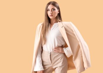 2024秋冬時尚關鍵字：豹紋、芭蕾舞、撞色…-時髦精一定要掌握！