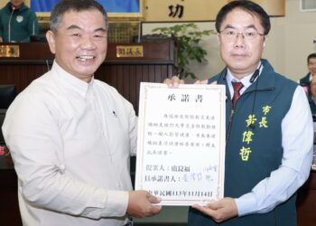 南市議員盧崑福建議安平導入觀光三輪車-市長黃偉哲承諾研議規劃