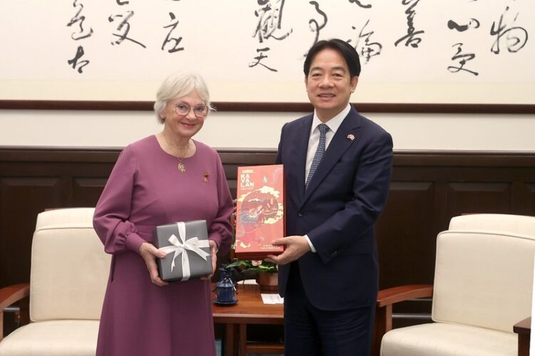 總統賴清德接見丹麥國會議員訪團：強調綠能與經貿合作-共同推動全球繁榮穩定