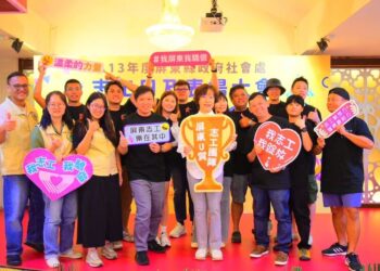 社福館志工一起撐起屏東社安網社福照顧