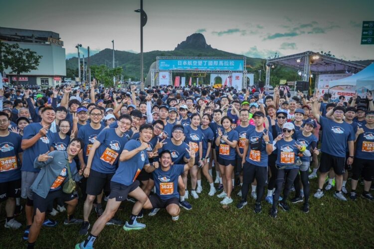 日航墾丁馬拉松 跑進墾丁近2千5百名選手成功完賽 日航墾丁馬拉松-跑進墾丁近2千5百名選手成功完賽