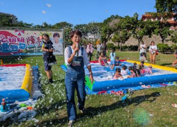妃妃姐姐【親水萌樂園]-用歡樂打造親子幸福時光
