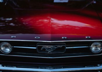 福特面臨歐洲電動車挑戰：裁員重組以求突圍