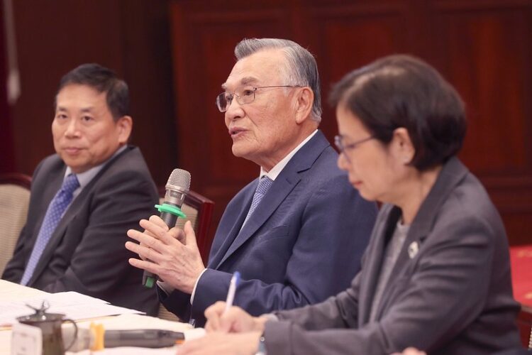 林信義率apec代表團完成總統交付三大任務-向國際傳達臺灣貢獻與數位貿易發展