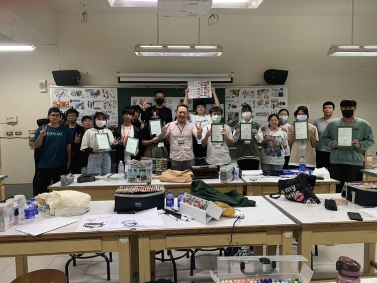 樹科大產設系跨校研習 趣味解析麥克筆繪圖多重功能 樹科大產設系跨校研習-趣味解析麥克筆繪圖多重功能