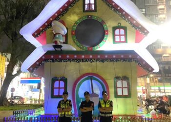 屏東「歐風童話」聖誕節點燈-屏警交通疏運宣導