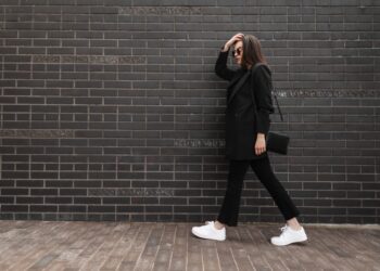 秋冬球鞋穿搭公式-混搭穿出時髦味