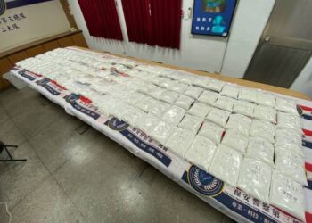 檢警偵破全臺灣-最大宗依托咪酯毒品案-攔下135公斤27億元喪屍菸彈