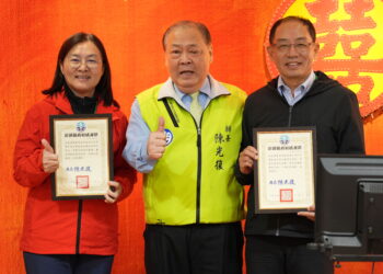 澎湖造林30年感恩有功人員-陳光復頒31獎狀表彰環保貢獻