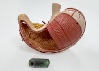 工研院攜手凌通開發「無線感測口服膠囊」創新3D IC封裝技術